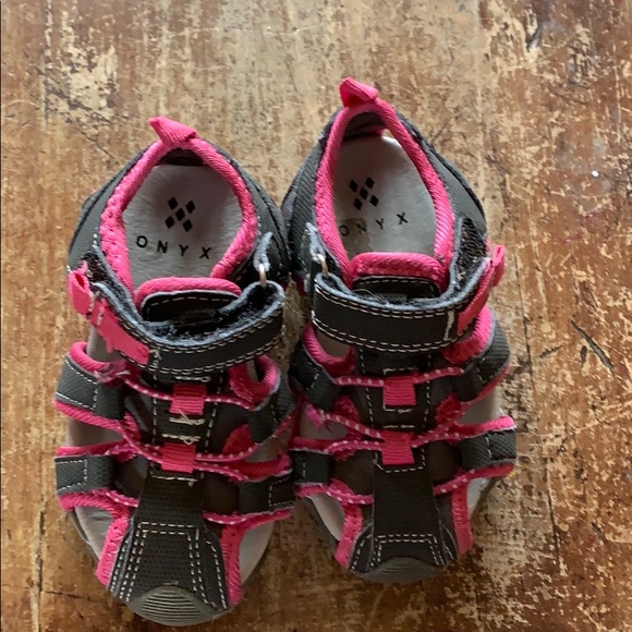 Sandals - Picture 2 of 3